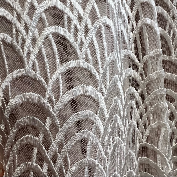 HOLD Stone Cold Fox Logan Crochet White Cream Lace Maxi Dress Bridal Sz 1 - Picture 10 of 11